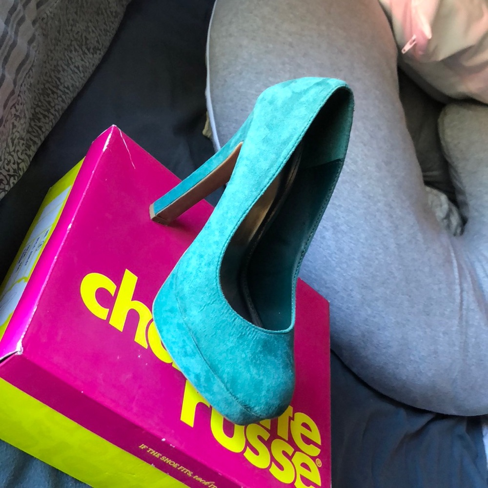 Turquoise heels